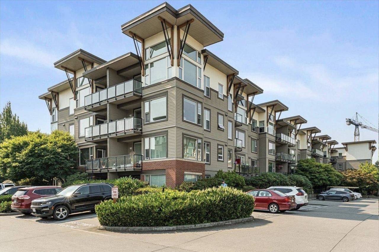 The Crossing building at 33539 Holland Avenue in Abbotsford