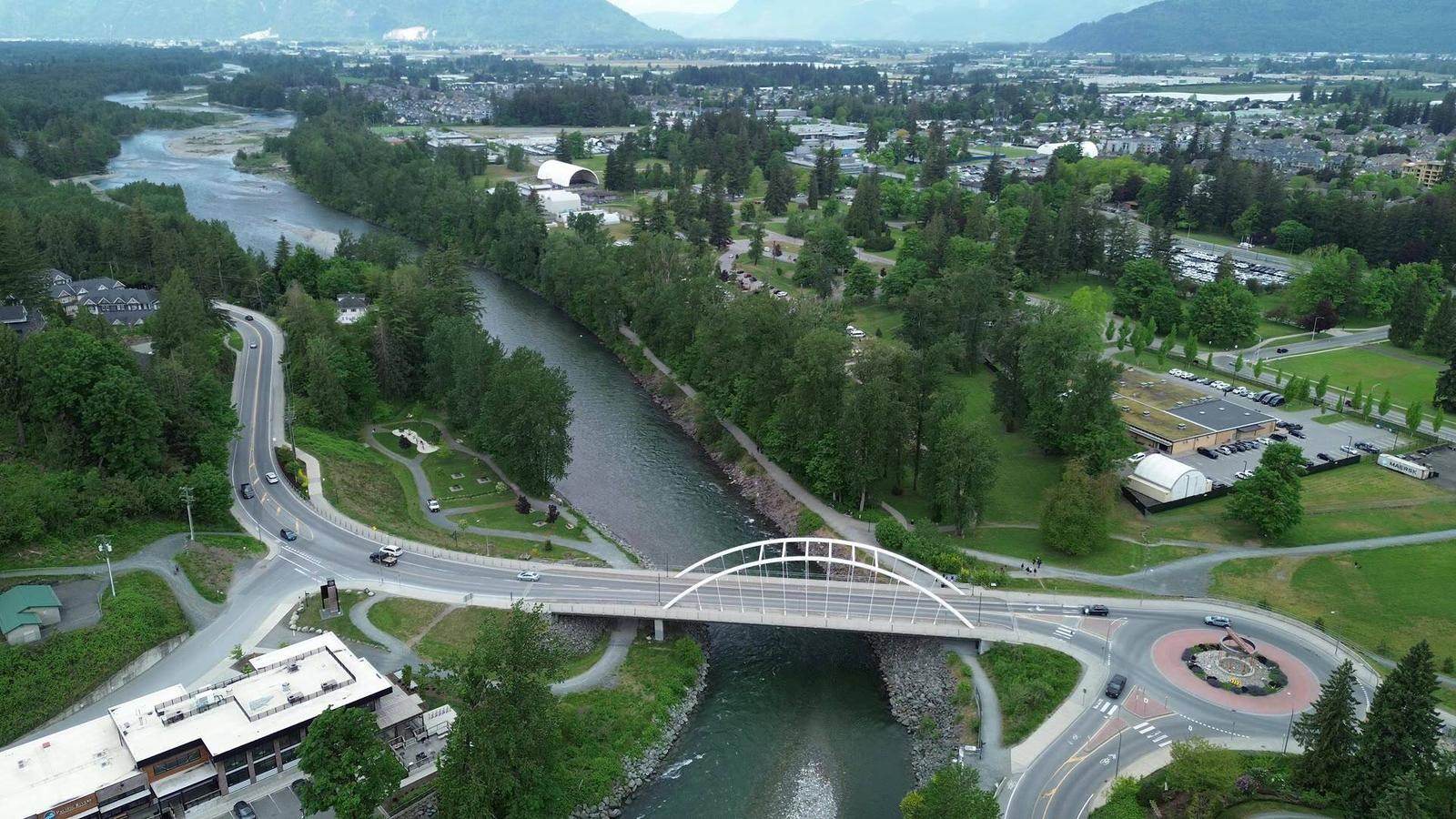 The Vedder Bridge over the Vedder River